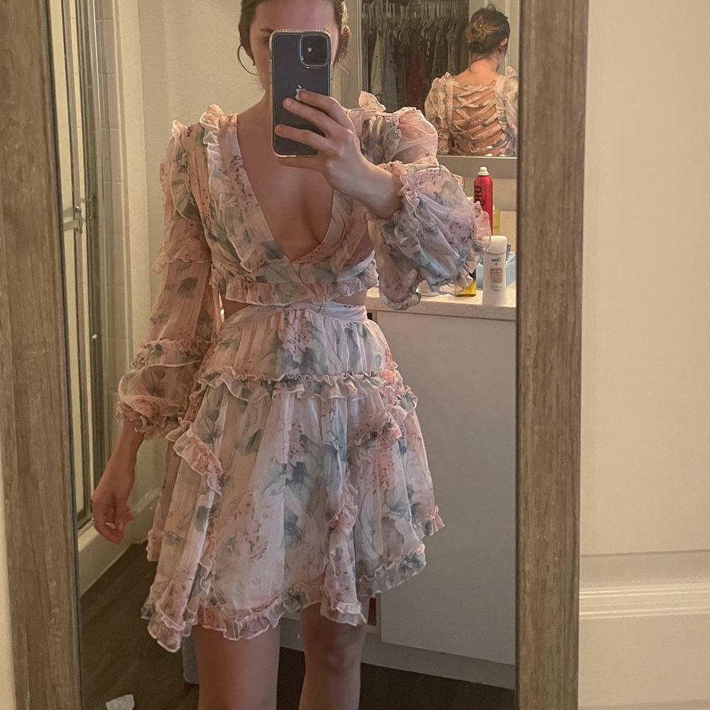CUT OUT TIE BACK DRESS - Picture 8 of 10